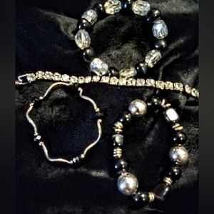 Elegant Black and Silver Bracelet Set